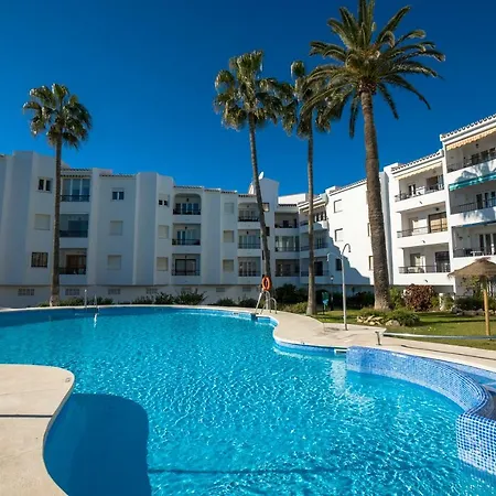 Edf. Palmeras 2º 40 Daire *